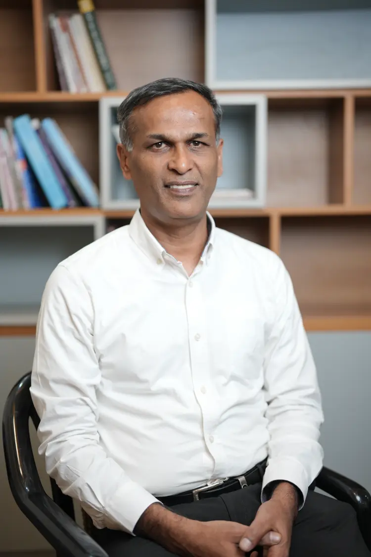 Mr Lakshman TL